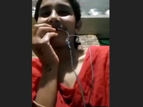 Bhabhi showcases her intimate moments with her lover in a village setting