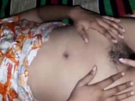 Desi girl gets wild with her cousin in a steamy video