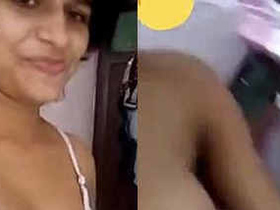 Indian college girl flaunts her body in a naughty video