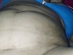 Indian babe with a beautiful pussy gets naughty