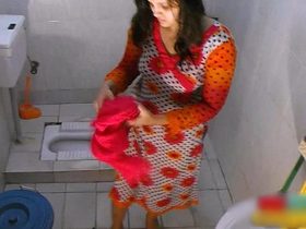 Marwadi couple in love making out in bed