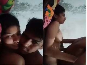 Desi girl gets fucked by her lover in a hot sex video