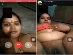 Desi bhabhi's video call turns into a steamy session