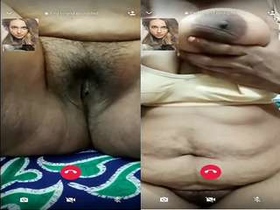 Indian bhabhi goes nude on tango show