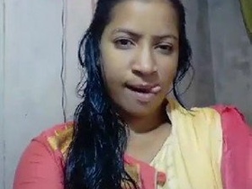 Bangla girl gets banged hard in a hot video