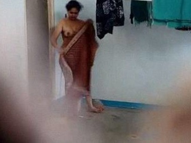Hidden camera captures South Indian bhabha in the bathroom
