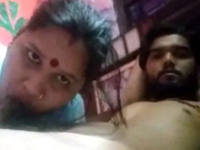 Couples indulge in steamy VK sex video