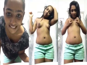Sri Lankan girl's sexy striptease for her boyfriend