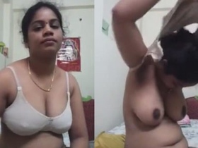 Watch a Tamil IT girl pleasure herself in this steamy video
