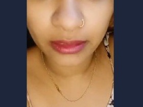 Desi bhabhi's quickie with Tango: A steamy video