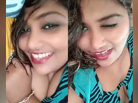 Indian babe gives deepthroat blowjob with cleavage on display