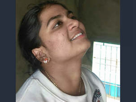 Desi babe gives a blowjob and gets fucked on the stairs in update