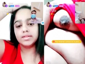 Desi bhabhi's sizzling webcam performance