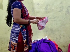 A young maid gets her pussy fucked for a thousand rupees