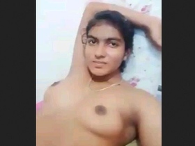 Indian girl shows off her pussy stretching in this hot video