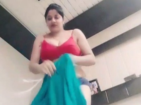 Stunning desi bhabi in action