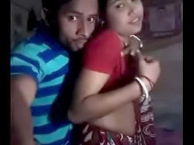 Desi bhabhi's sweet and innocent sex session