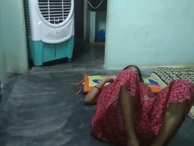 Bhabhi Salma's seductive floor sex session
